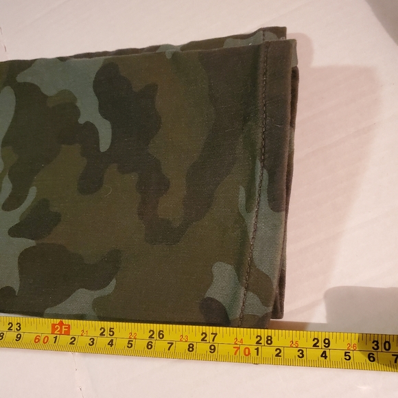 ==^Cat & Jack camo joggers size 16 - Picture 10 of 12